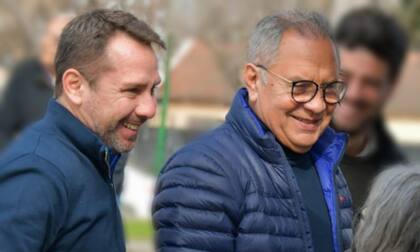 Pablo Descalzo, candidato de Unión por la Patria en Ituzaingó, con su padre, el actual intendente Alberto Descalzo