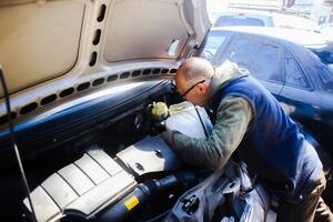 Pablo, el mecánico de Fernando Sabag Montiel