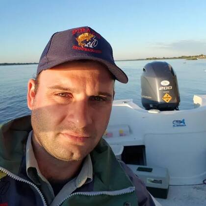 Pablo estaba junto a su hijo de 3 años