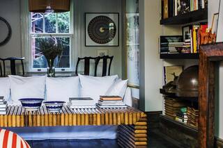 Puertas adentro. Recorremos la casa de Pablo Ledesma, el mago de la madera