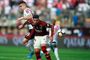 Un excampeón de Copa Libertadores fue apuñalado en un centro comercial de Milán