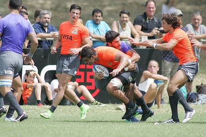 Pablo Matera arremete: Jaguares ganó en su primer partido de preparación para la temporada