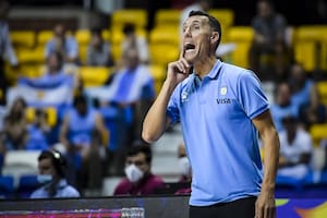 La selección argentina de básquetbol confirmó a Pablo Prigioni en su cargo con un objetivo claro y una reorganización