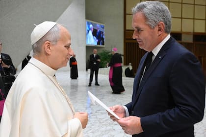 Pablo Quirno con el Papa León XIV