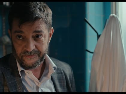 Pablo Rago interpreta al periodista que logra el último testimonio de Yiya