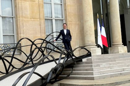 Pablo Reinoso en la inauguración de su obra en Francia