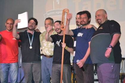 Pablo Sobrino y Germán López cuando ganaron el primer premio como homegrowers en Somos Cerveceros
