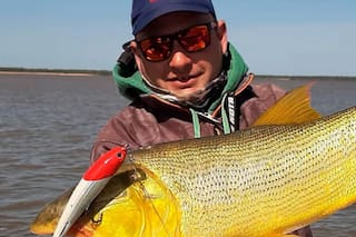 Quién era Pablo Ovando, el pescador que murió en el río Paraná junto a su hijo de 3 años