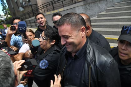 Pablo Toviggino al salir de los tribunales de Comodoro Py