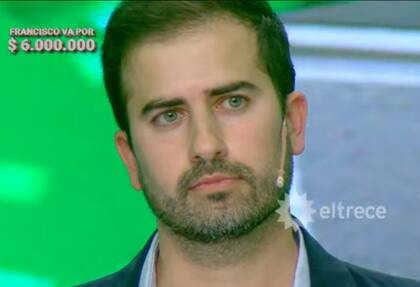 Pablo trabaja como es guía de canes antinarcóticos en la Aduana. (Foto: Captura eltrece)