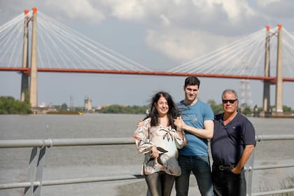 Pablo Ventura y sus padres