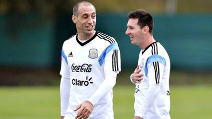 Pablo Zabaleta y Lionel Messi, juntos en la selección desde el Sub 20