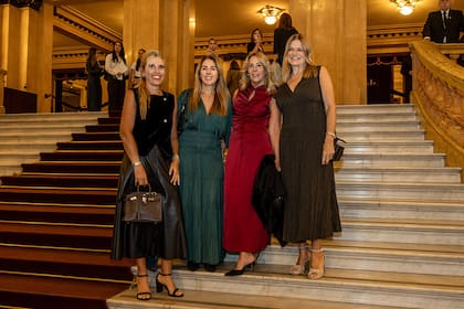 Pachi Dibetto, Valeria Dorignac, Marcela Collazo y Carolina Majdalani