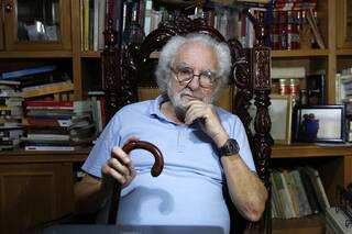 Pacho O'Donnell: "Benedetti es un poeta para tiempos oscuros"