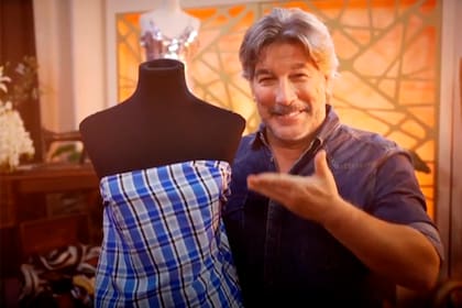 Pachu Peña en Corte y confección, edición famosos; "Soy muy Dior, muy clásico", se ríe hoy el comediante al recordar su participación en el programa
