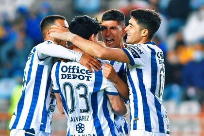 Pachuca cerró el torneo regular con el liderato en busca del título.
