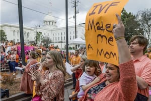 Alabama aprueba una ley para proteger a los proveedores de FIV de acciones legales
