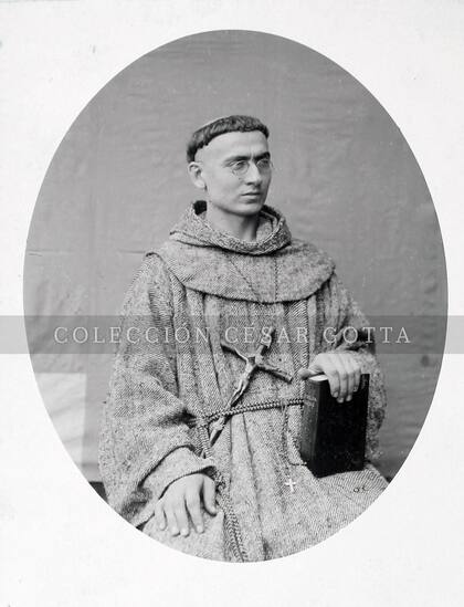 Padre Alfonso María Puccetti, misionero ayudante de la Purísima de Tarairí. Era maestro de niños.