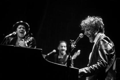 Páez y Moska en el Teatro Sony, en la presentación del disco