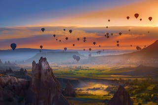 Cuál es el continente más visitado y los 5 países que recibieron mayor cantidad de turistas