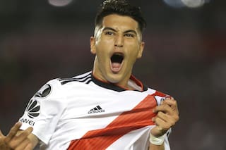 Exequiel Palacios se hizo un lugar en River copiando cosas de Kroos y Modric