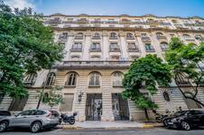 El distinguido edificio de Palermo con vecinos ilustres en el que muchos porteños sueñan con vivir