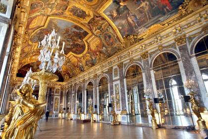 El Salón de los Espejos, donde será el banquete para el rey Carlos III