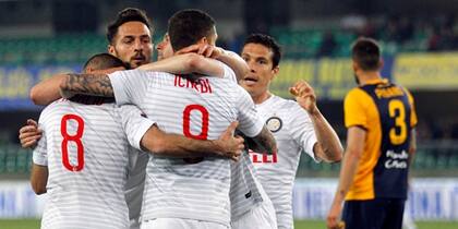 Palacio e Icardi maracaron en el triunfo de Inter