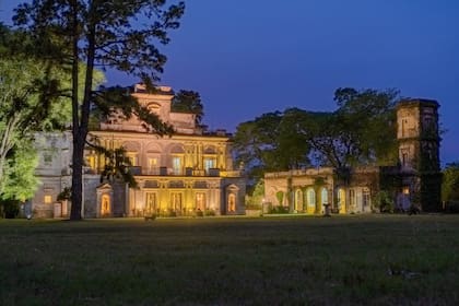 El palacio fue pionero en el exclusivo turismo de estancias