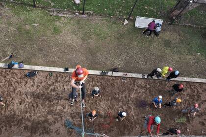 La palestra es administrada por el Centro Andino de Buenos Aires (CABA) y los atletas que la utilizan deben estar afiliados a la Federación Argentina de Sky y Andinismo (FASA)