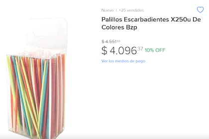 Palillos escarbadientes de plástico y de colores