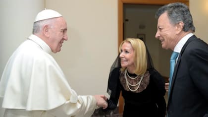 Palito y Evangelina renovaron sus votos matrimoniales junto al Papa Francisco