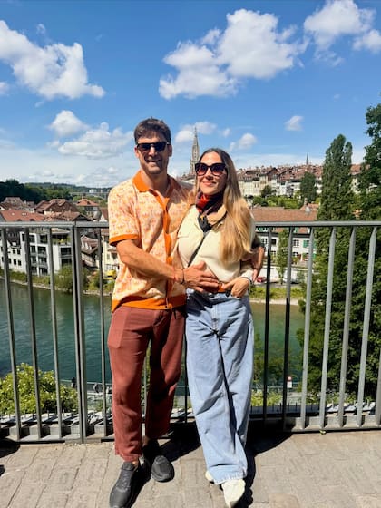Palleiro y Barón enamorados en Suiza (Foto: Instagram @jmena)