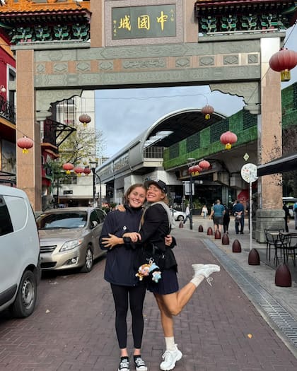 Paloma es hija de Natalia Jiménez, diseñadora de moda, y Daniel Delich, empresario y dueño de un famoso parque de diversiones en Córdoba