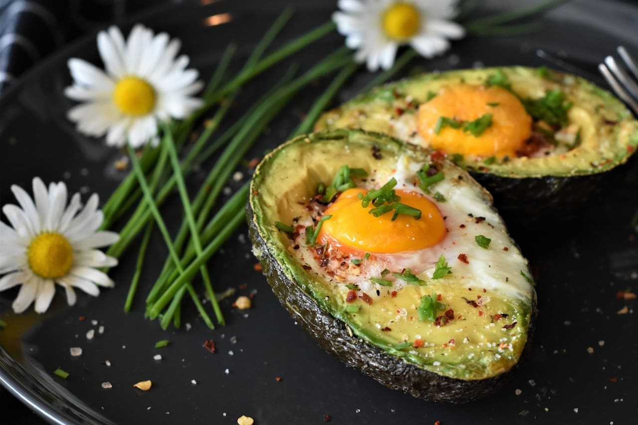 El secreto para madurar una palta en solo 24 horas (sin tupper ni heladera)