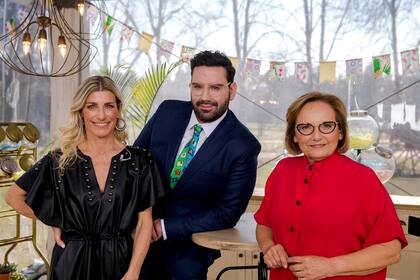 Pamela Villar, Damián Betular y Dolli Irigoyen conforman el jurado de la tercera temporada de Bake Off Argentina