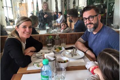 Pamela Villar, Fernando Trocca y Jessica Trosman