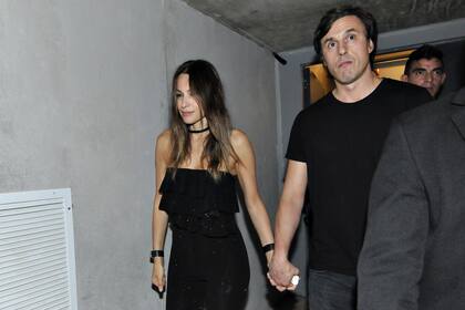 Pampita Ardohain y su novio, Roberto García Moritán