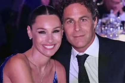 Pampita y Martín Pepa oficialmente separados