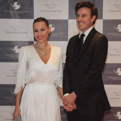 Pampita y Roberto García, en tiempos felices (Foto: Instagram @pampitaoficial)