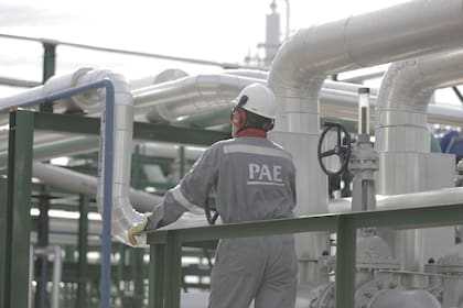 Pan American Energy continuará como operador y socio mayoritario de las cuatro áreas petroleras en Neuquén y Río Negro