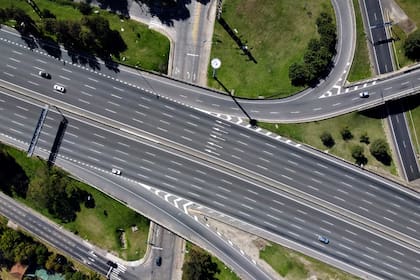 Un ejemplo de bifurcación es el de Panamericana a la altura de Tigre