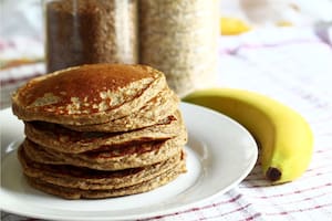 Pancakes de fruta con avena ideales para bebés