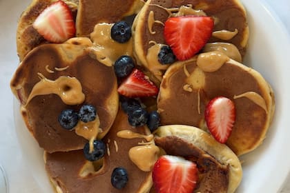 Pancakes rellenos de manzana