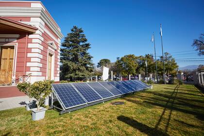 El precio de los paneles solares se redujo en los últimos seis años