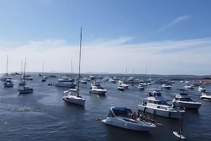 Panorámica de Playa Honda durante una tarde de sol