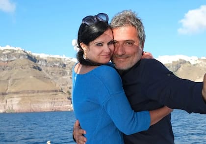 Paolo Macchiarini y su prometida, la periodista Benita Alexander