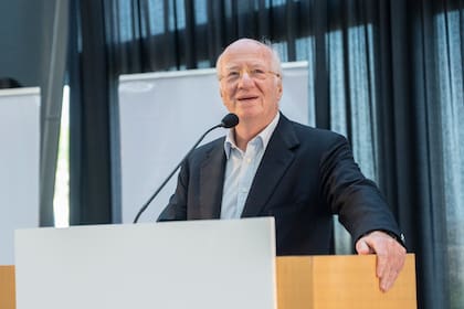 Paolo Rocca, CEO del Grupo Techint, destacó la importancia del esfuerzo y la educación.