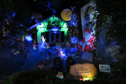 Papá Noel no aparece más que en pinturas, para mantener el misterio