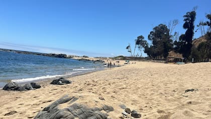 Papudo está ubicado a168 kilómetros al norte de Santiago